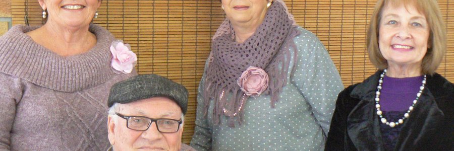 Vlnr is Aletta Lochner, Eddie  Barnard, Marie de Jager en Corra Helberg van Corraâ€™s